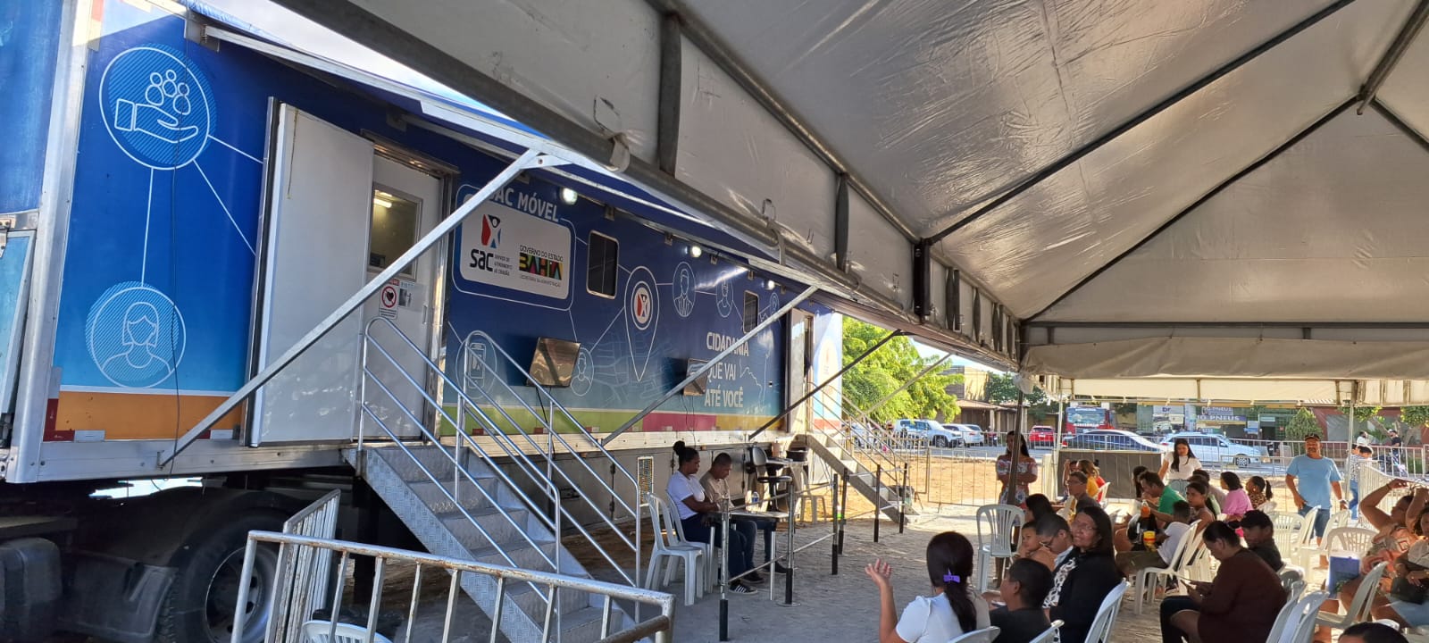 SAC Móvel realiza atendimento gratuito em Juazeiro